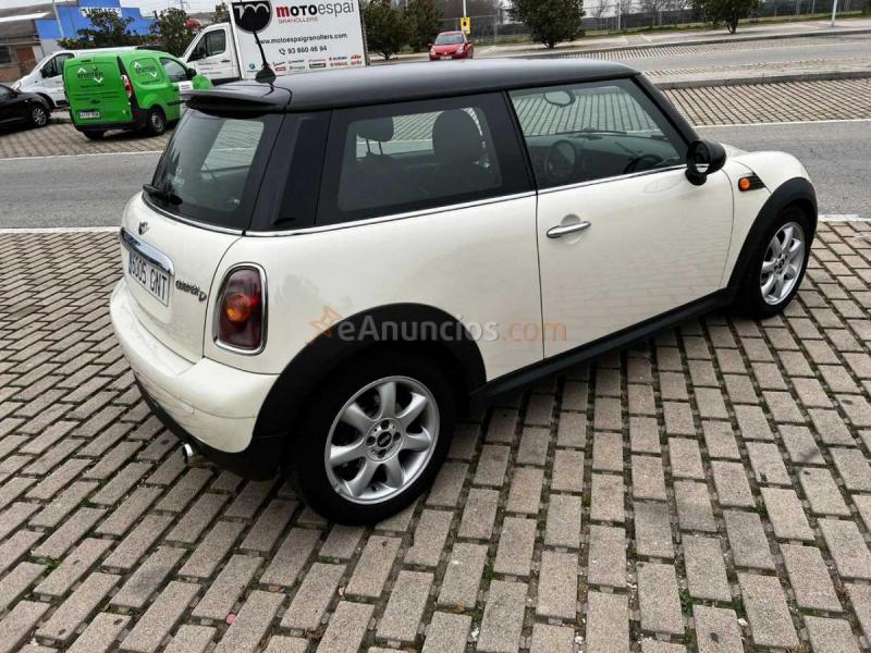MINI Cooper D 110cv 6 vel. 