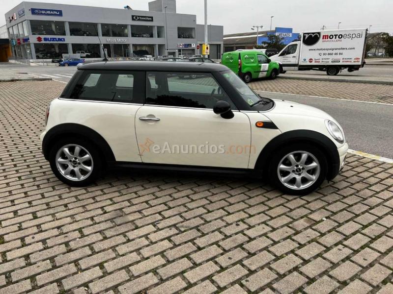 MINI Cooper D 110cv 6 vel. 