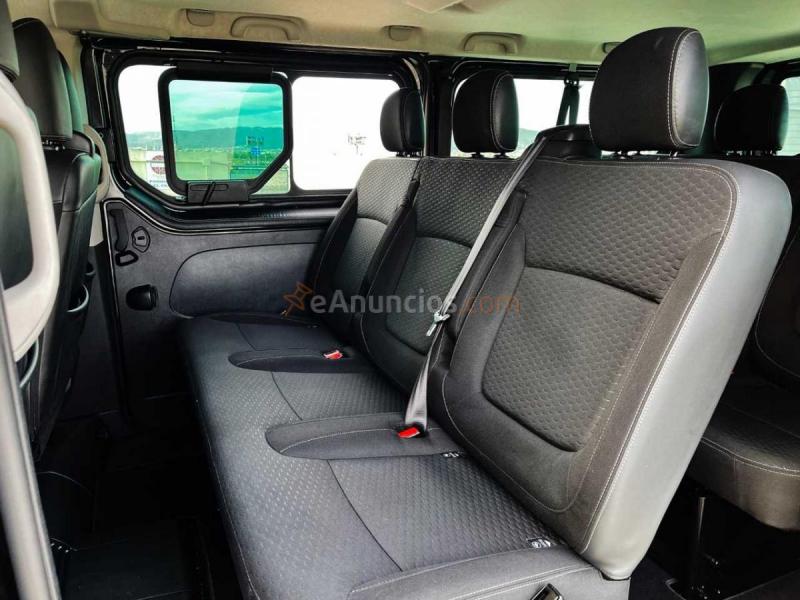 Opel Vivaro 1.6 CDTi 125cv LARGA BITURBO con NAVEGADOR, CAMARA, 9 PLAZAS... 