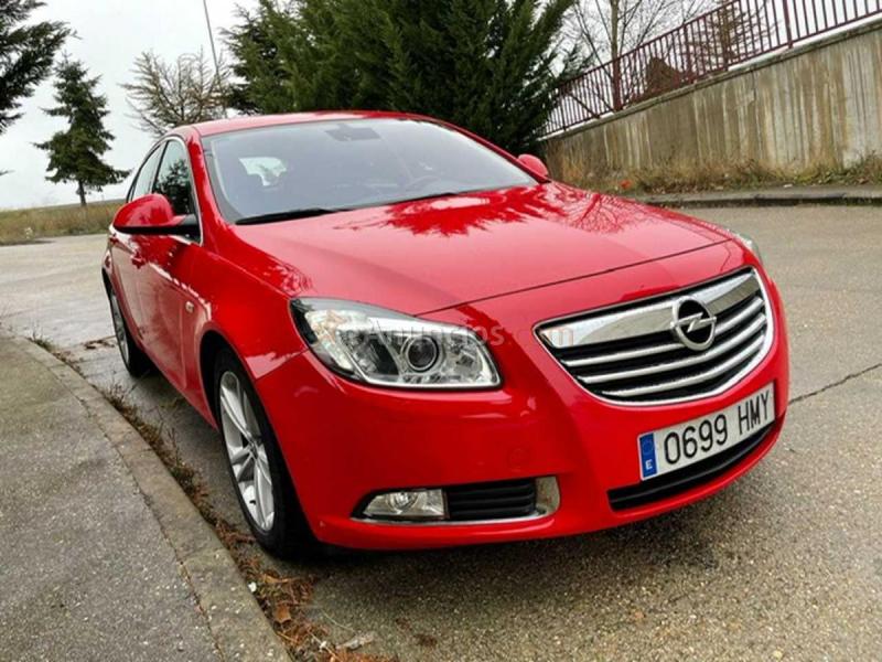 Opel Insignia  2.0CDTI 