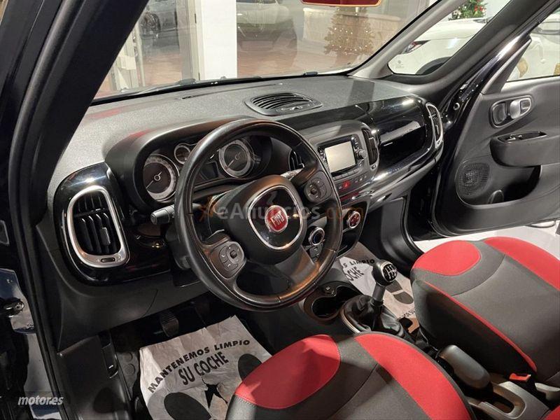 Fiat 500L 1.3 16v Multijet II 85CV SS Lounge de 2015 con 78.000 Km por 9.999 EUR. en Murcia