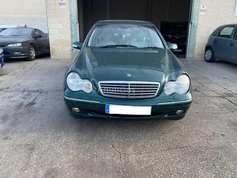 Mercedes Clase C c220 cdi  