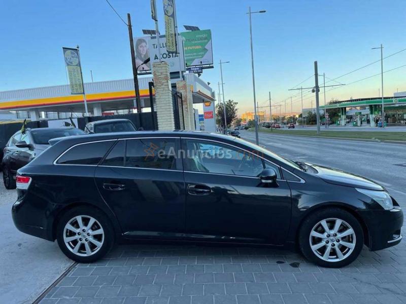 Toyota Avensis Wagon 2.2 d4-d 