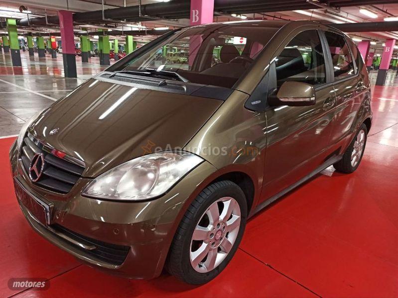 Mercedes Clase A A 160 de 2010 con 189.000 Km por 5.490 EUR. en Madrid