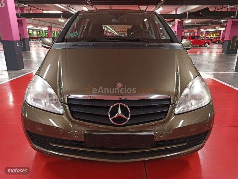 Mercedes Clase A A 160 de 2010 con 189.000 Km por 5.490 EUR. en Madrid