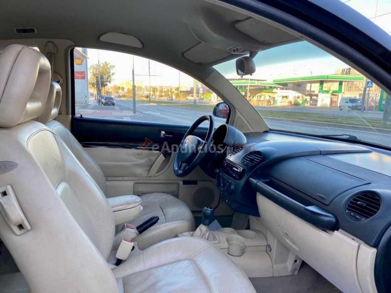 Volkswagen Beetle 2.0 I  