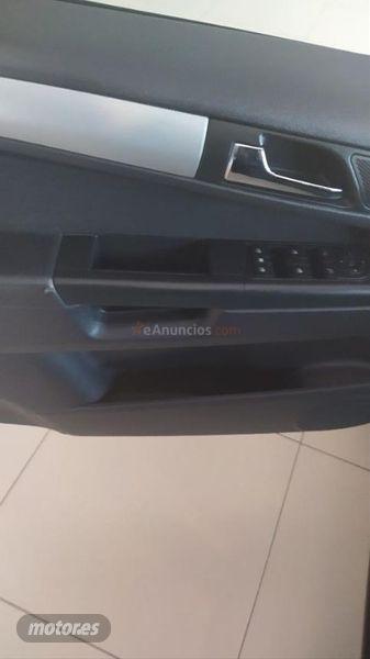 Opel Zafira 1.7 CDTi 125 CV Cosmo de 2011 con 189.000 Km por 5.900 EUR. en Segovia