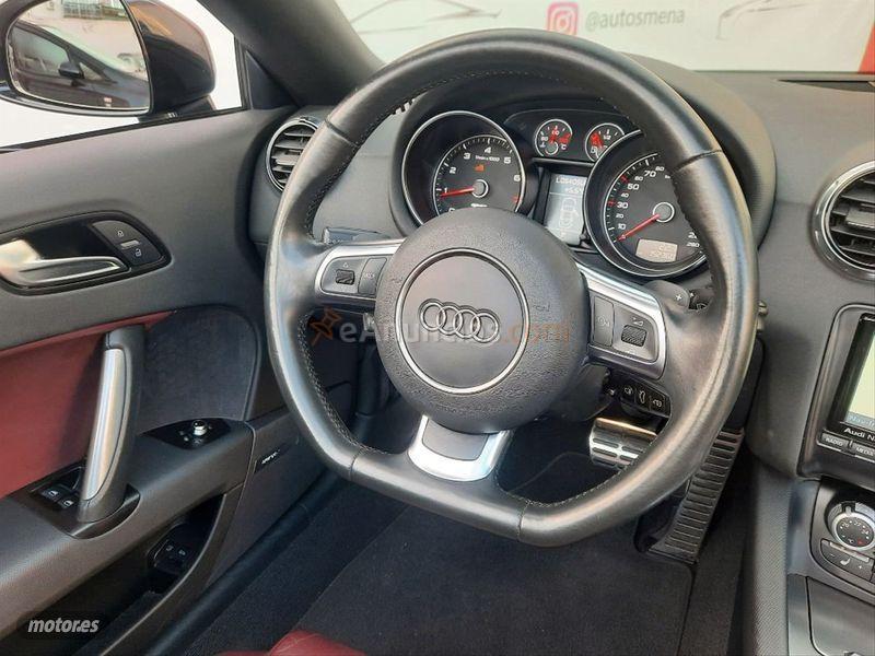 Audi TT Roadster 1.8 TFSI 160cv S tronic de 2011 con 150.000 Km por 14.200 EUR. en Madrid