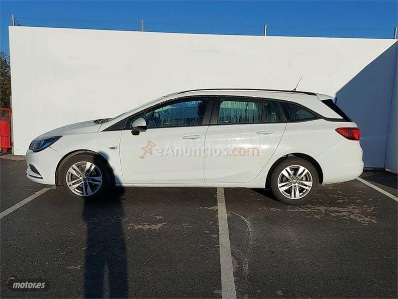 Opel Astra 1.6 CDTi 81kW 110CV Business ST de 2017 con 138.953 Km por 9.600 EUR. en Almeria