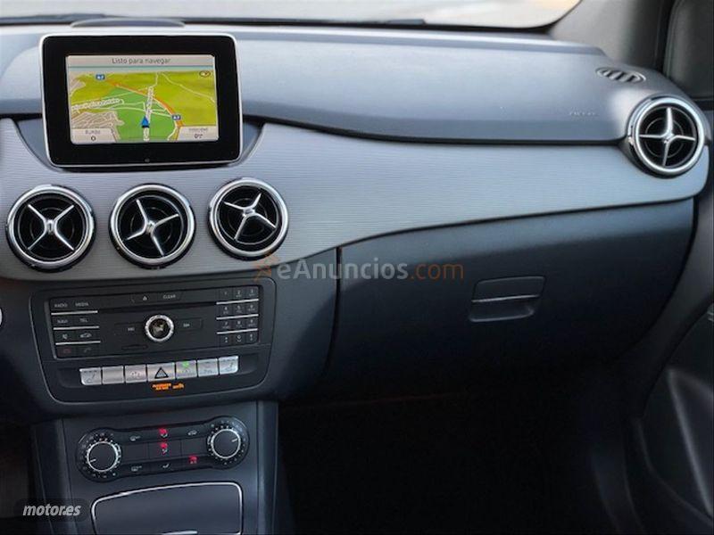 Mercedes Clase B B 200 d Sport de 2015 con 134.000 Km por 17.990 EUR. en Malaga