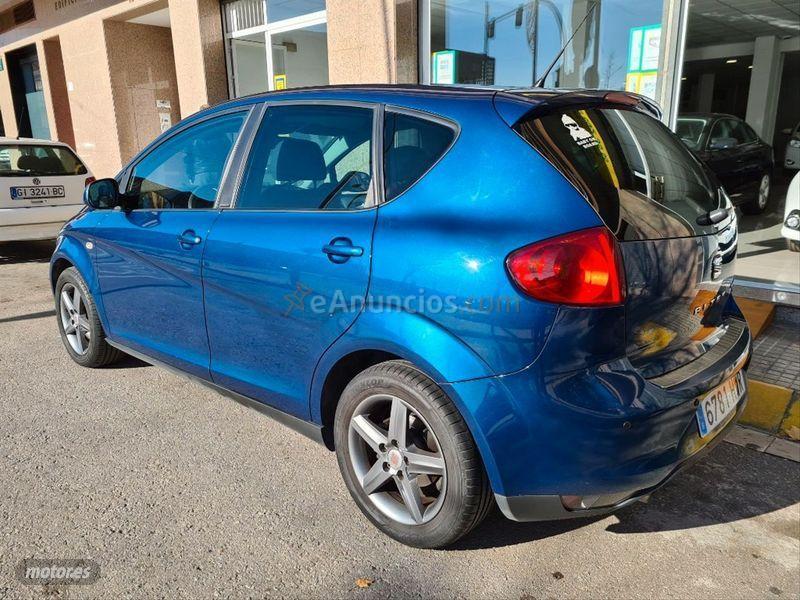 Seat Altea 1.6 TDI 105cv SS ITech EEcomotive de 2014 con 121.000 Km por 9.800 EUR. en Barcelona