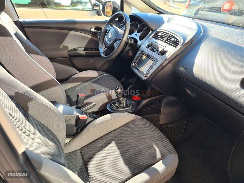 Seat Altea 1.6 TDI 105cv SS ITech EEcomotive de 2014 con 121.000 Km por 9.800 EUR. en Barcelona