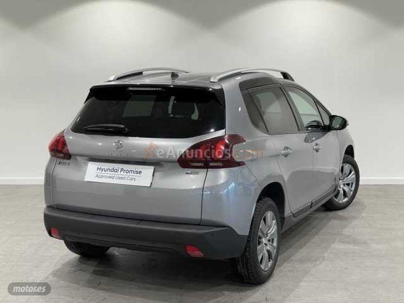 Peugeot 2008 1.2 PureTech S&S Style 110 de 2017 con 79.000 Km por 12.500 EUR. en Barcelona