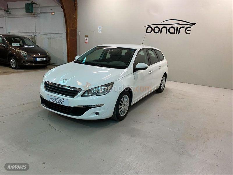 Peugeot 308 Nuevo 308 SW Business Line 1.6 eHDI 115 de 2015 con 178.000 Km por 9.500 EUR. en La Coruna