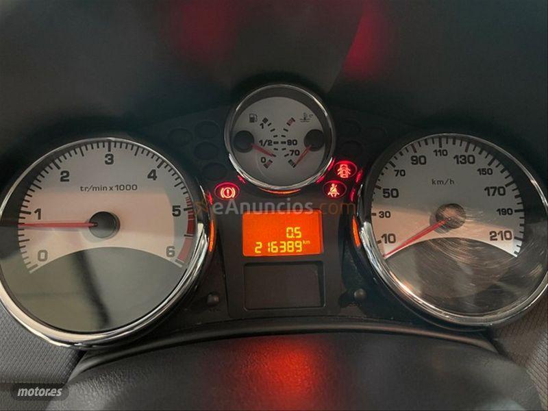 Peugeot 207 SW Confort 1.6 HDI 90 de 2010 con 216.000 Km por 3.900 EUR. en Huesca