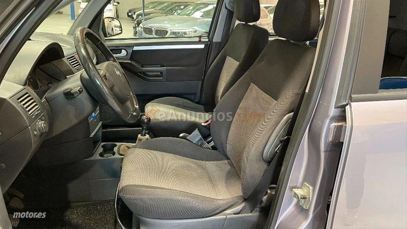 Opel Meriva Enjoy 1.7 CDTi 100 CV de 2007 con 239.000 Km por 3.500 EUR. en Salamanca