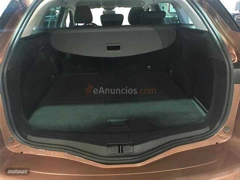 Renault Megane S.T. Intens TCe 85 kW 115CV de 2020 con 4.252 Km por 20.500 EUR. en Barcelona