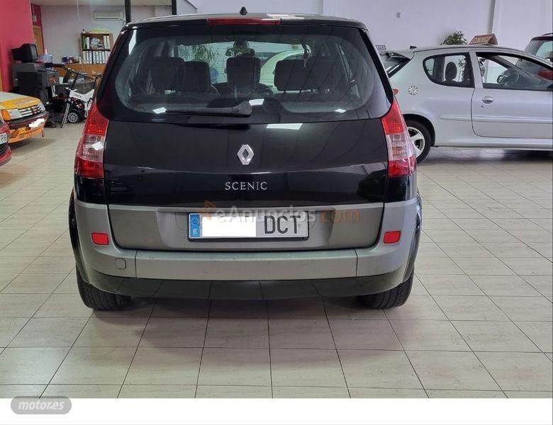 Renault Scenic CONFORT DYNAMIQUE 1.9DCI de 2005 con 128.000 Km por 3.950 EUR. en Malaga