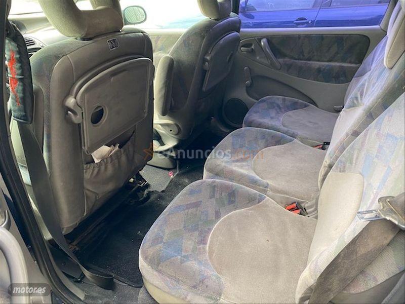 Citroen Xsara Picasso 2.0 HDI de 2000 con 339.600 Km por 2.499 EUR. en Toledo