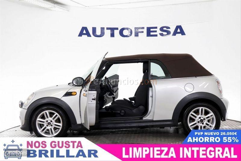 Mini Cooper Cooper D Cabrio de 2011 con 132.000 Km por 12.350 EUR. en Madrid