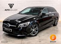 Mercedes Clase CLA CLA 220 d 4MATIC Shooting Brake de 2017 con 175.900 Km por 21.900 EUR. en Madrid