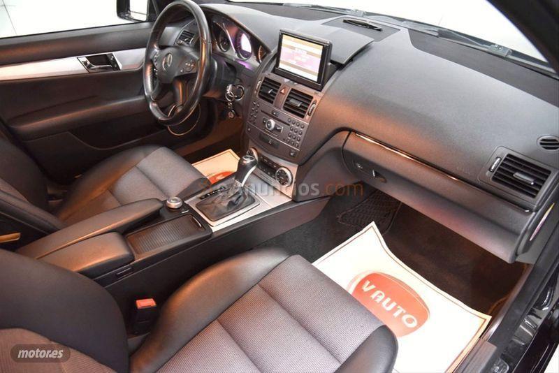 Mercedes Clase C C 220 CDI Blue Effic. Avantgarde Estate de 2010 con 362.000 Km por 9.500 EUR. en La Coruna