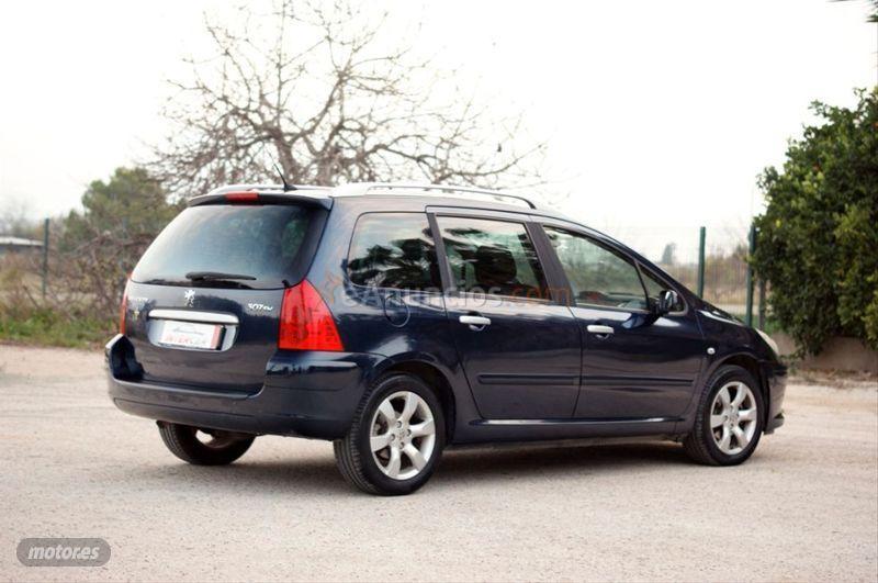 Peugeot 307 SW 1.6 HDi Pack de 2007 con 266.100 Km por 3.500 EUR. en Murcia