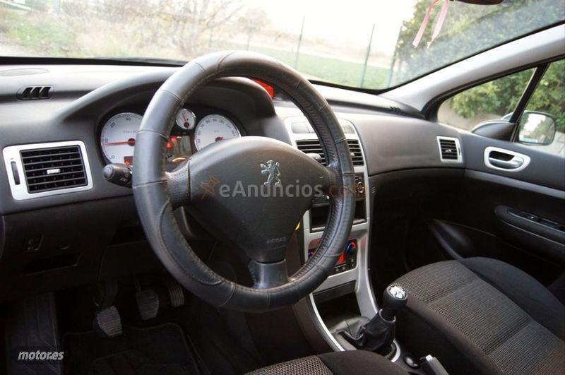 Peugeot 307 SW 1.6 HDi Pack de 2007 con 266.100 Km por 3.500 EUR. en Murcia