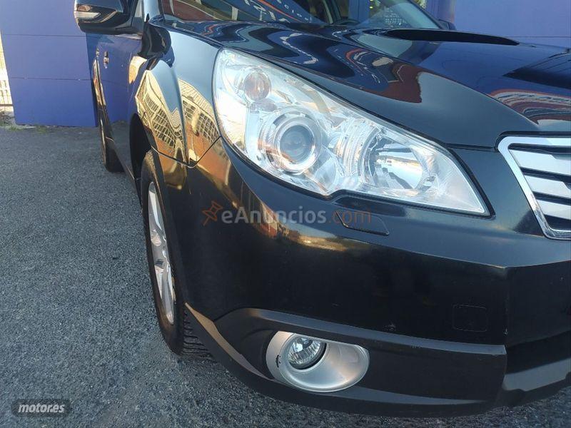 Subaru Outback 2.0 Diesel Premium de 2010 con 240.000 Km por 6.490 EUR. en Vizcaya