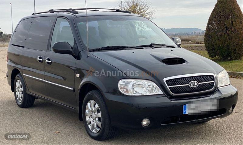 Kia Carnival 2.9 CRDi EX de 2006 con 221.000 Km por 3.900 EUR. en Ciudad Real