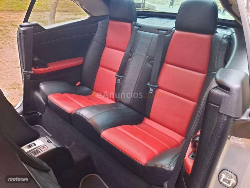 Peugeot 307 CC 2.0 16v de 2005 con 26.000 Km por 4.990 EUR. en Barcelona