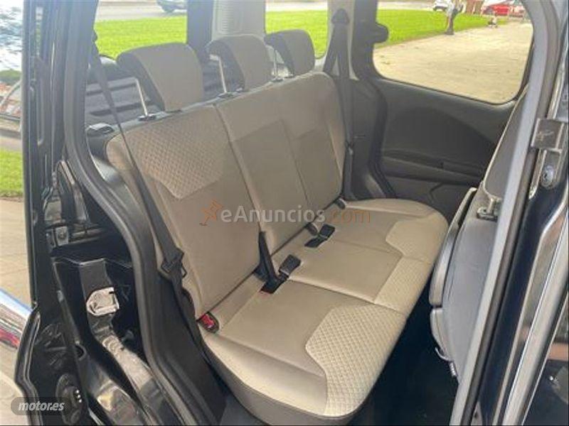 Ford Tourneo Courier 1.0 EcoBoost 100cv Titanium de 2015 con 126.000 Km por 10.490 EUR. en Barcelona