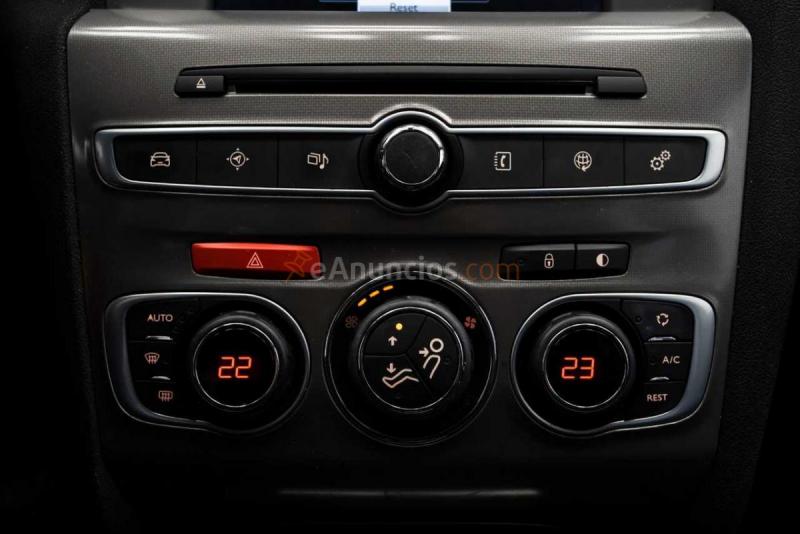 Citron C4 1.2 PURETECH 130CV 