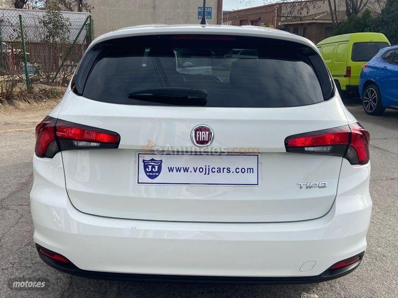 Fiat Tipo SW 1.4 70kW 95CV Mirror de 2019 con 17.000 Km por 12.990 EUR. en Madrid