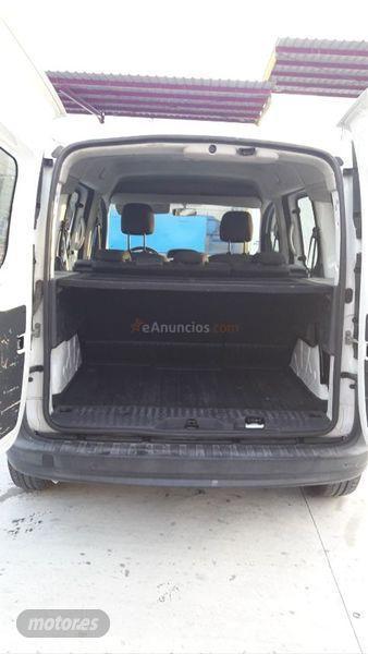 Renault Kangoo Combi Emotion M1AF Energy dCi 75 Euro 6 de 2016 con 230.000 Km por 8.200 EUR. en Murcia