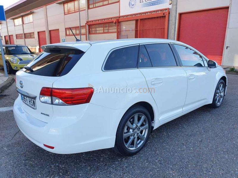 Toyota Avensis 150 Executive MultiDrive Cross Sport 