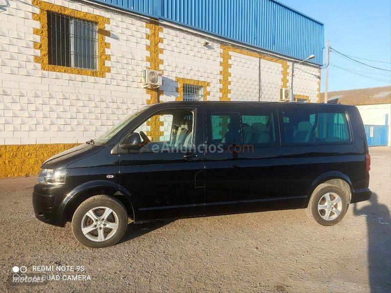Volkswagen Caravelle Largo 2.0 TDI 114 Comfortline Edit BMT de 2013 con 171.234 Km por 19.500 EUR. en Sevilla
