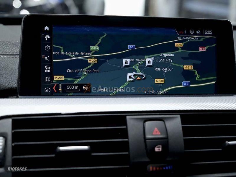 BMW Serie 3 318d Touring de 2018 con 111.869 Km por 25.490 EUR. en Madrid