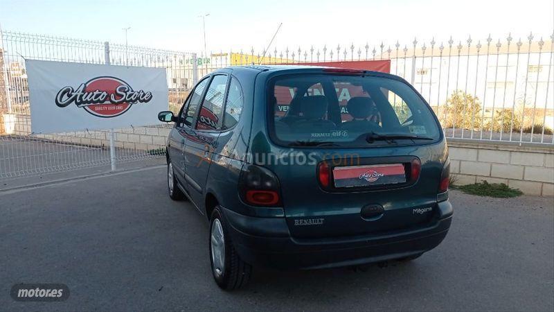 Renault Megane SCENIC ALIZE 1.6E de 1999 con 152.000 Km por 1.990 EUR. en Alicante