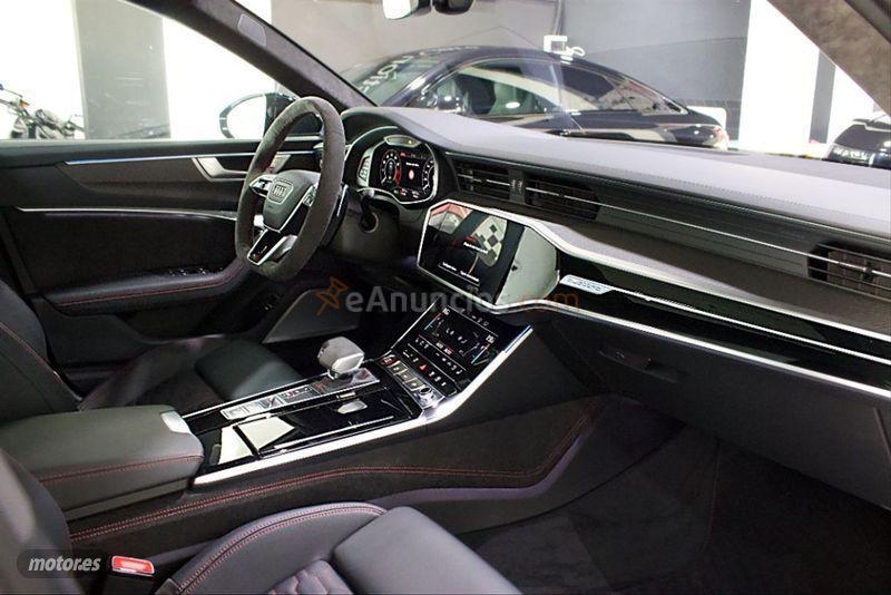 Audi A6 RS 6 Avant TFSI quattro de 2021 con 2.000 Km por 169.900 EUR. en Valencia