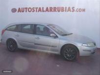 Renault Laguna G.Tour Confort Expr. 1.9dCi 130CV E4 de 2006 con 270.000 Km por 1.400 EUR. en Badajoz