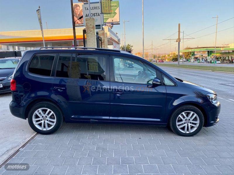 Volkswagen Touran 2.0 TDI 140cv Sport de 2012 con 210.000 Km por 9.990 EUR. en Jaen