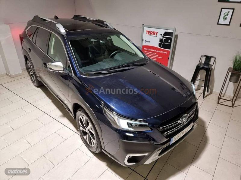 Subaru Outback 2.5i Touring CVT Lineartronic AWD de 2021 con 9.900 Km por 43.900 EUR. en Sevilla