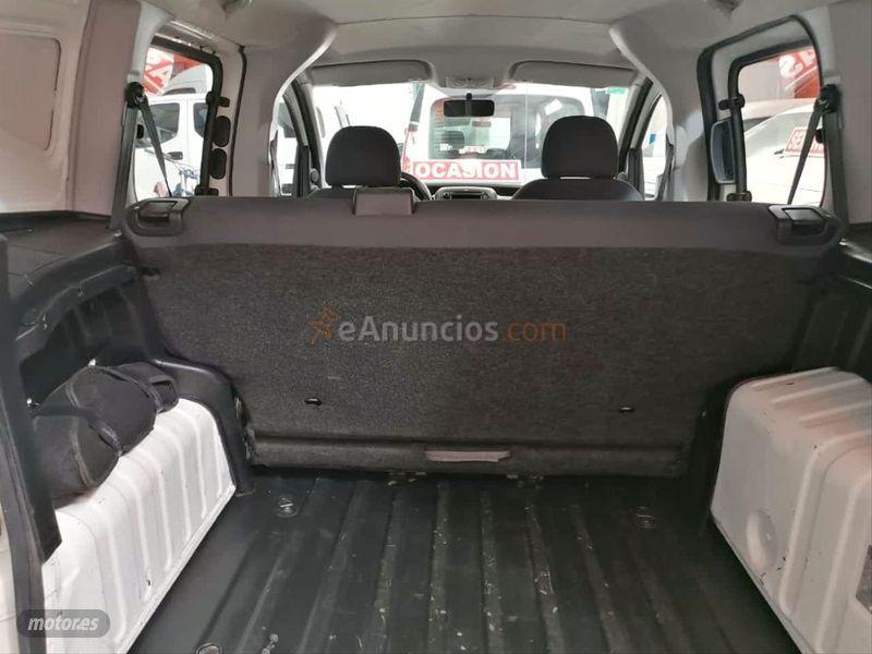 Citroen Nemo Combi HDi 80cv Seduction de 2016 con 165.332 Km por 9.500 EUR. en Malaga