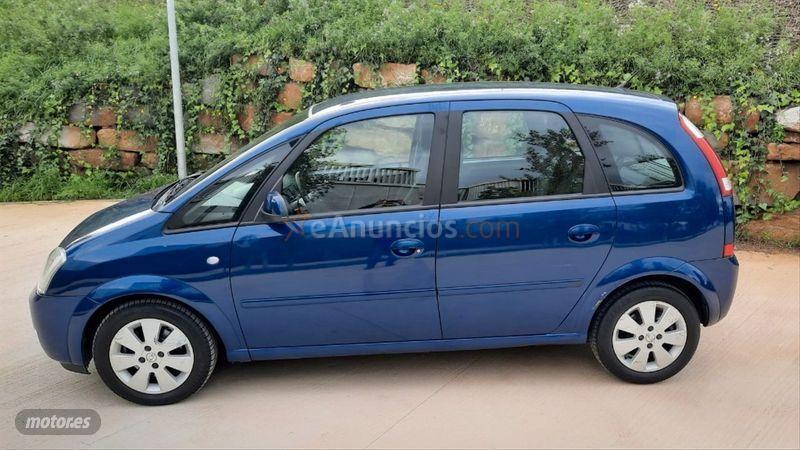 Opel Meriva Essentia 1.6 XE de 2004 con 127.000 Km por 1.999 EUR. en Barcelona