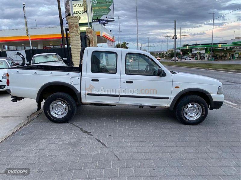 Ford Ranger 2.5 TDi Doble Cabina de 2004 con 254.000 Km por 6.490 EUR. en Jaen