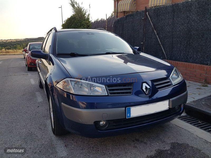 Renault Megane GRAND TOUR CONFORT EXPRESSION 1.6 16V de 2004 con 210.000 Km por 2.350 EUR. en Madrid