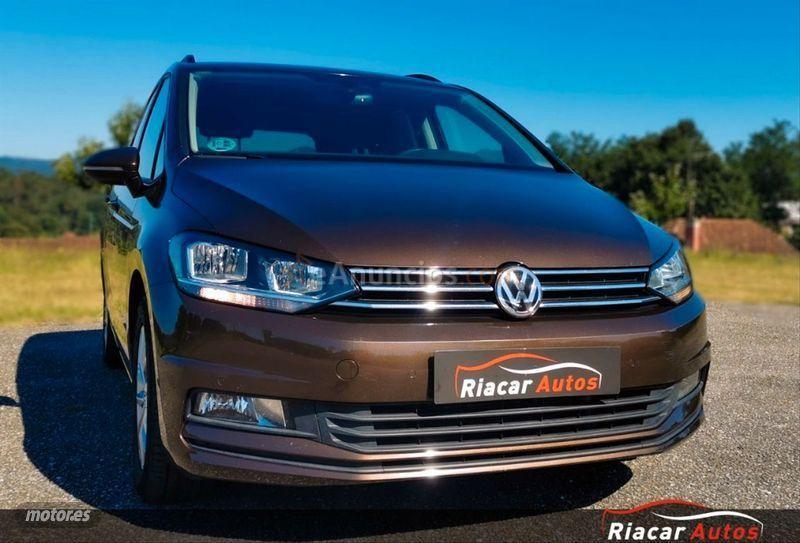 Volkswagen Touran Advance 2.0 TDI 110kW150CV BMT de 2017 con 139.000 Km por 18.700 EUR. en Pontevedra