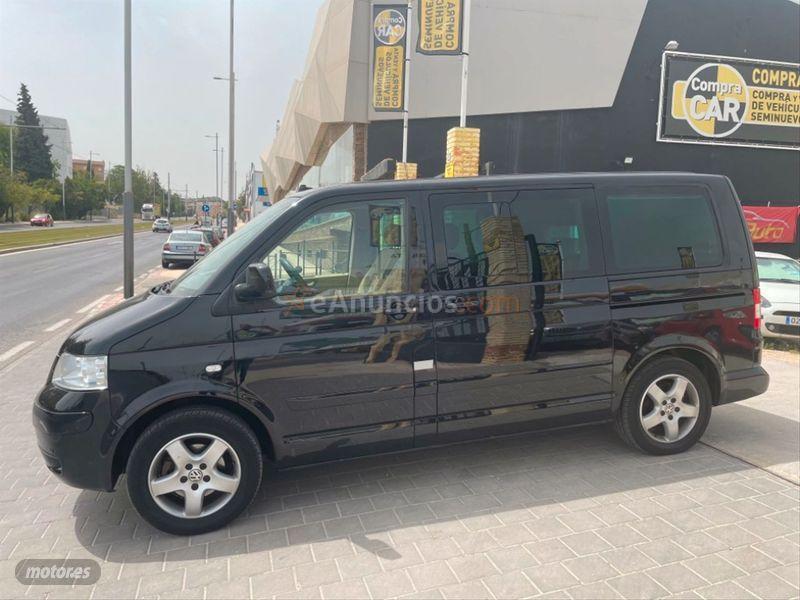 Volkswagen Multivan 2.5 TDI 174cv Highline de 2007 con 320.000 Km por 14.990 EUR. en Jaen
