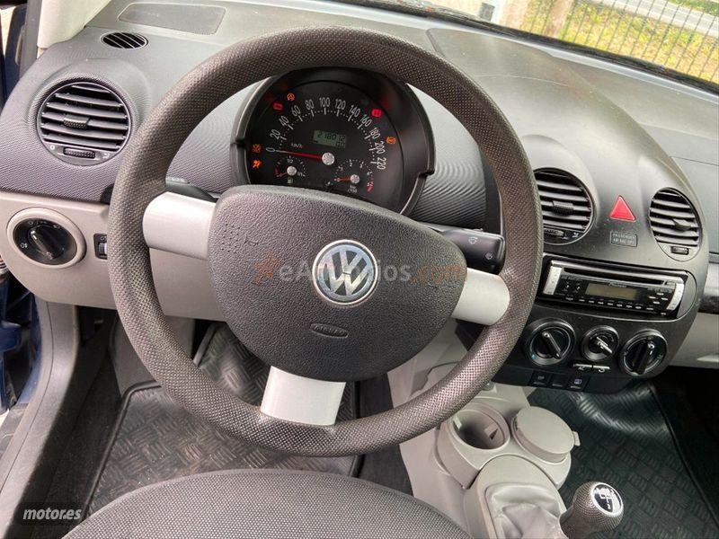 Volkswagen New Beetle 1.9 TDI 105CV Cabriolet de 2008 con 214.600 Km por 6.500 EUR. en Pontevedra